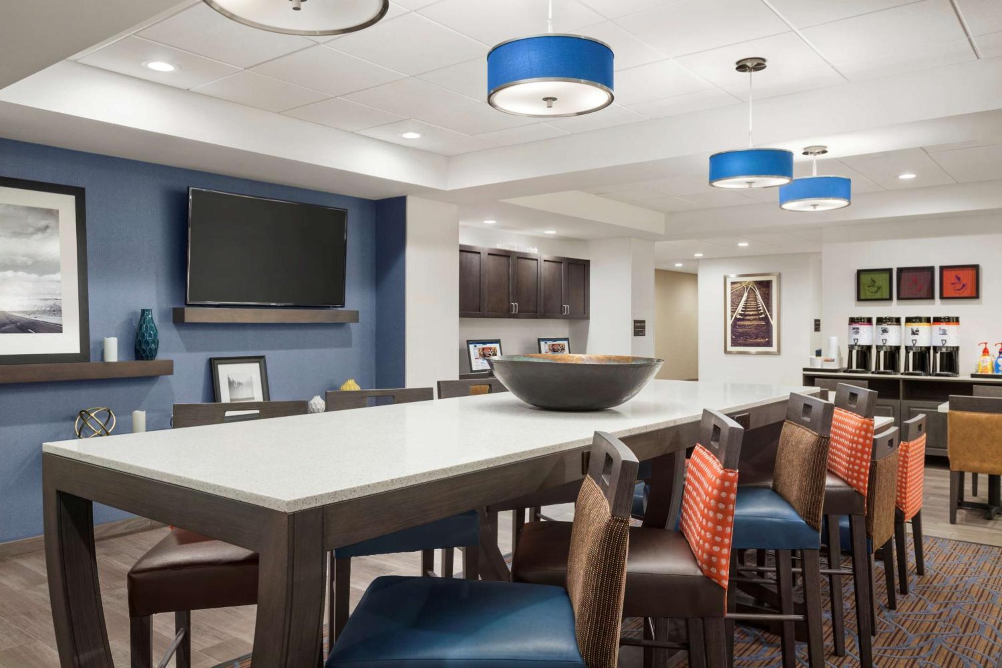 Hampton Inn By Hilton Turlock Extérieur photo