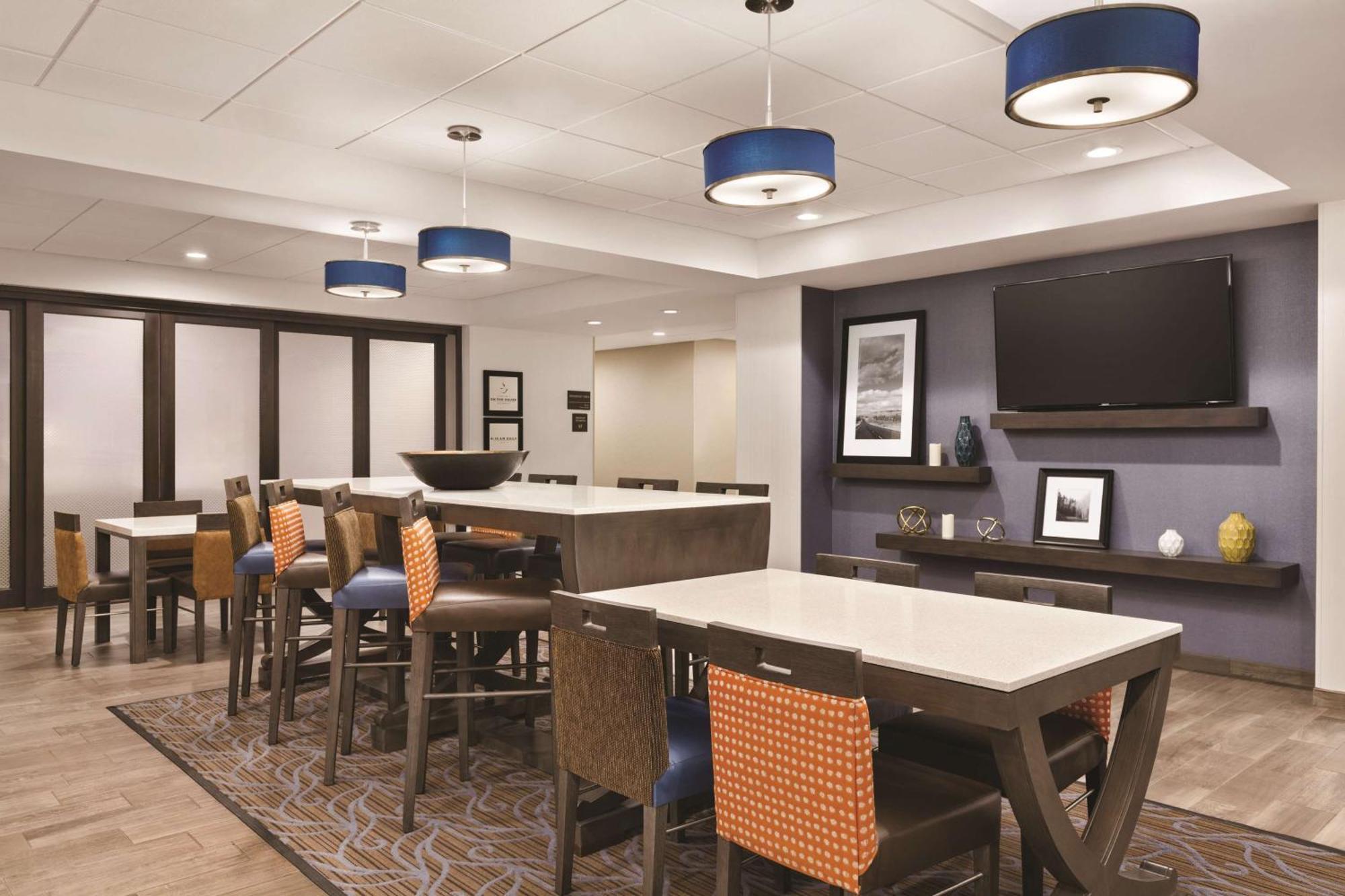 Hampton Inn By Hilton Turlock Extérieur photo