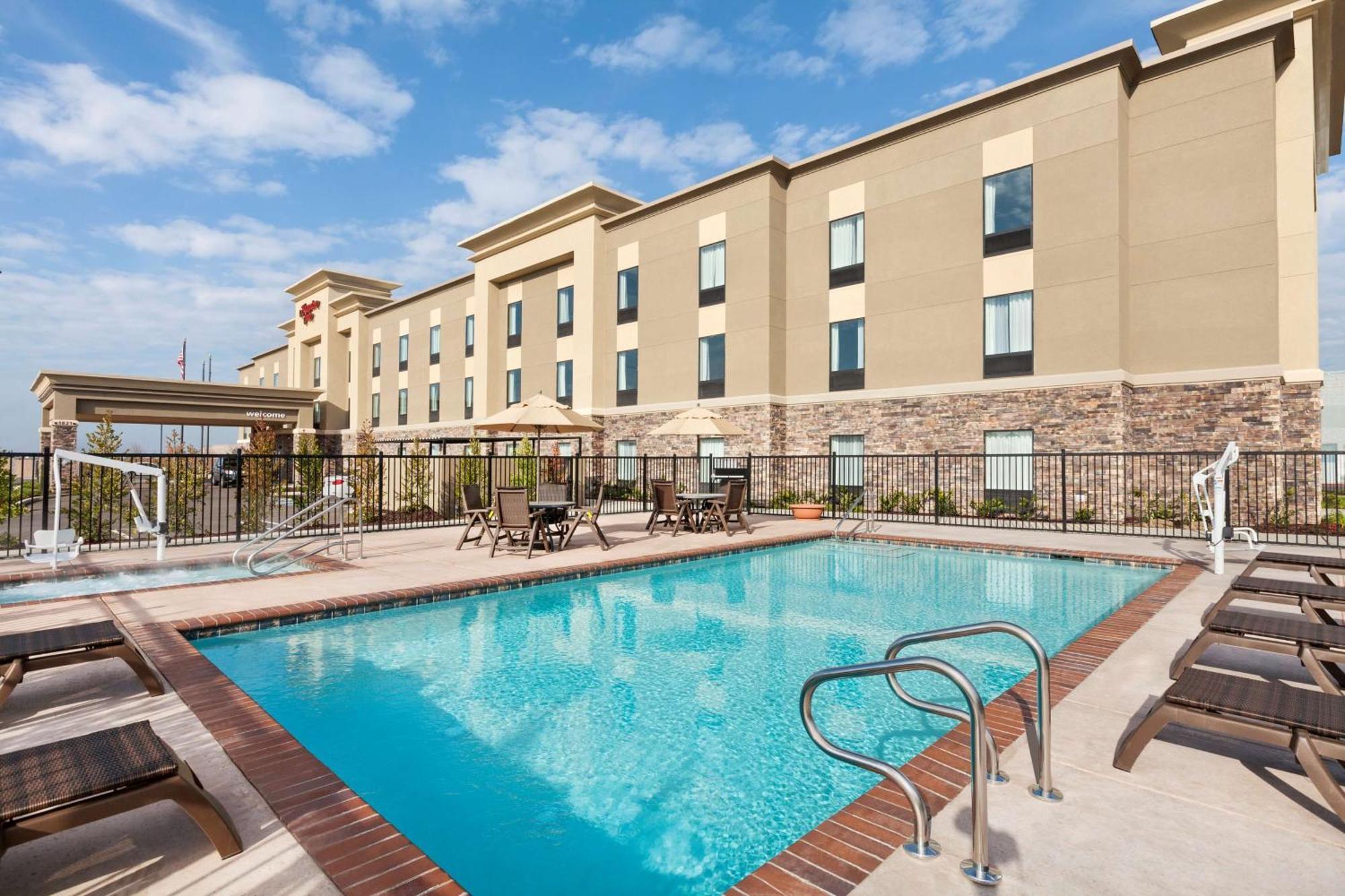 Hampton Inn By Hilton Turlock Extérieur photo